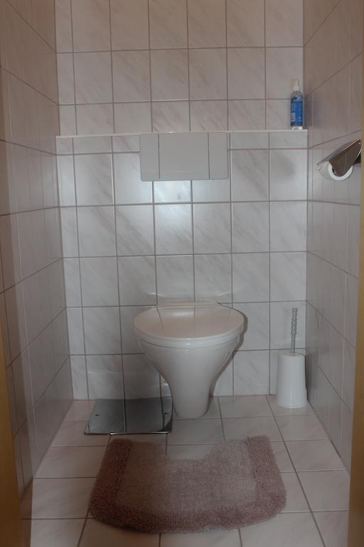 Haus Bergblick Apartment บาด ไคลน์เคิร์ชไฮม์ ห้อง รูปภาพ