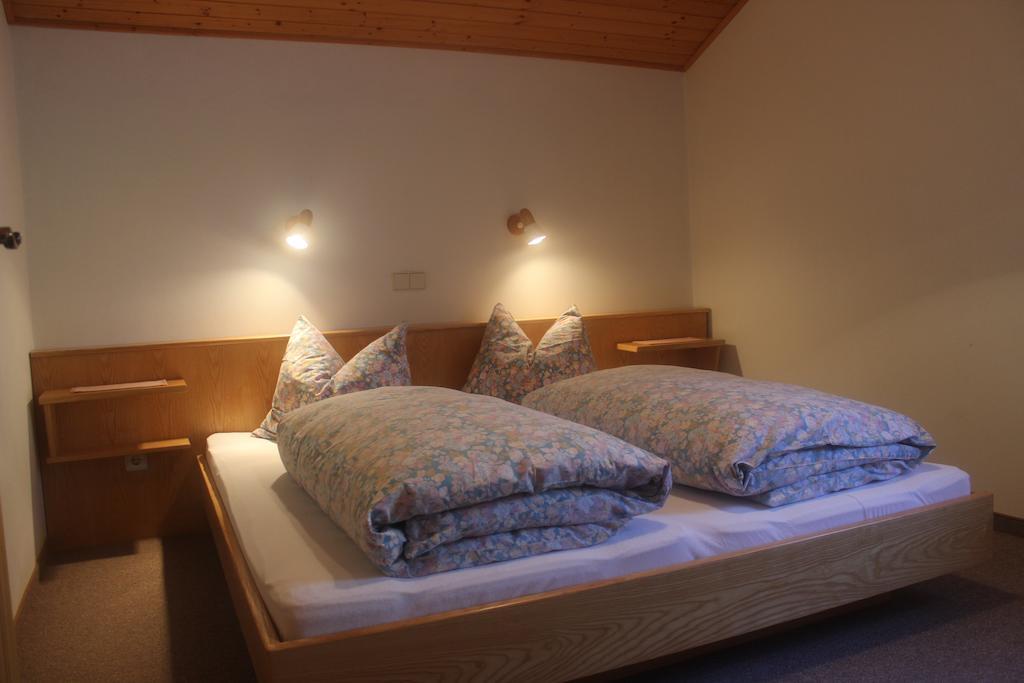 Haus Bergblick Apartment บาด ไคลน์เคิร์ชไฮม์ ห้อง รูปภาพ